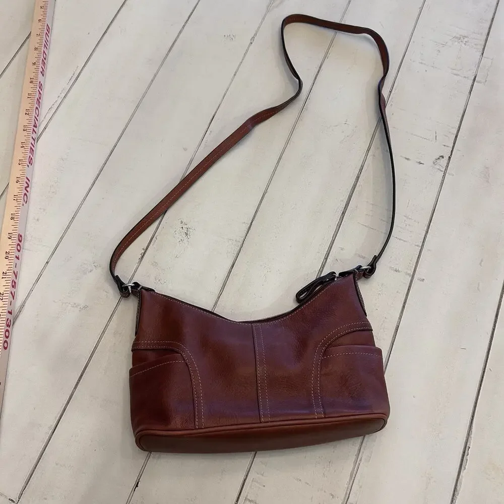 Fossil Leather Purse - Picture 13 of 13
